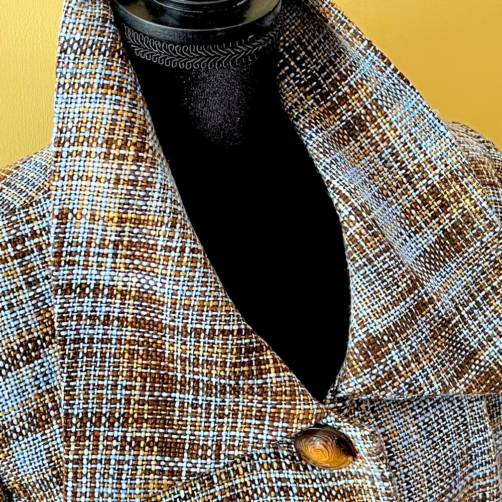 Zoda, 16 wide, Polyester with satin lining. Light blue, Brown and Tan.
